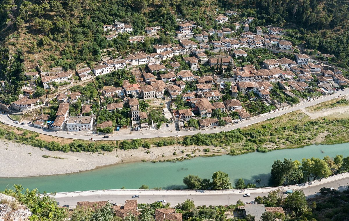 Berat – Albánie a Jadran